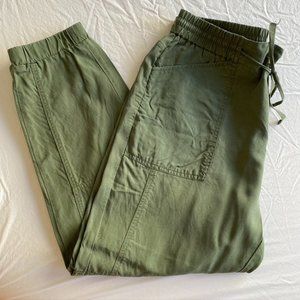 Banana Republic Tencel Utility Joggers in Green